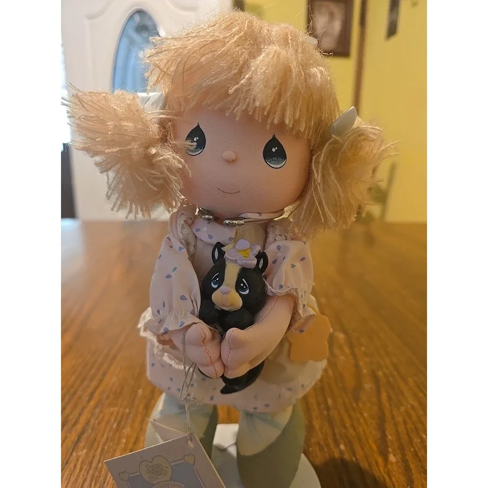 Precious Moments Applause doll plush w/cat,skunk with tags & stand